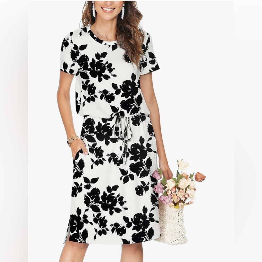 NWT Womens Midi Short Sleeve Black & White Floral Print Dress Size XXL